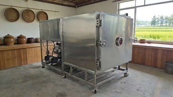 Przemysłowa suszarka sublimacyjna ze stali nierdzewnej 304 z elektrycznym systemem grzewczym i agregatem chłodniczym BITZER lub Leybold dla spójnych wyników